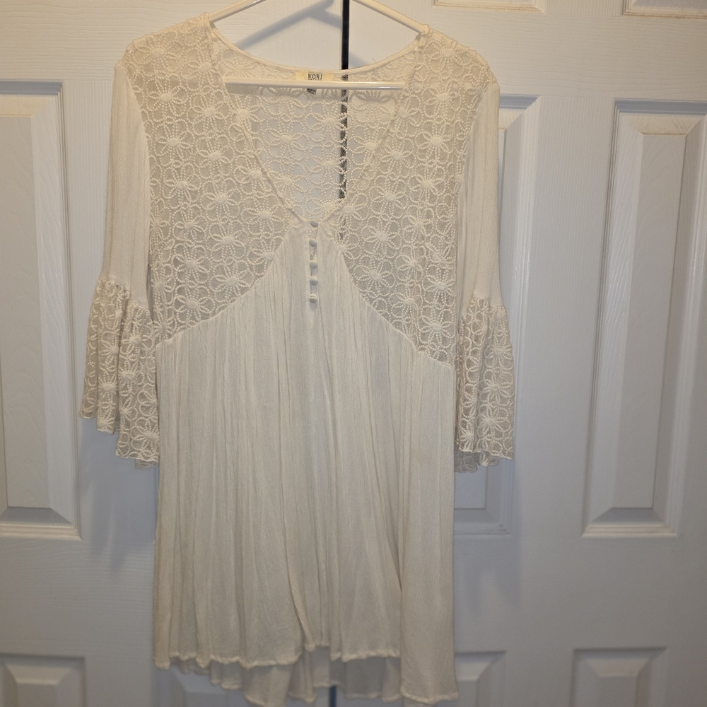 Umgee Ivory Lace Bell Sleeve Mini Dress Large
